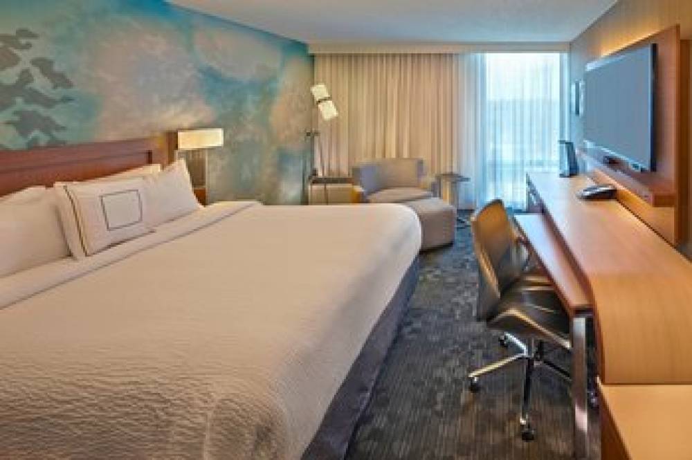 Courtyard By Marriott Philadelphia City Avenue 7