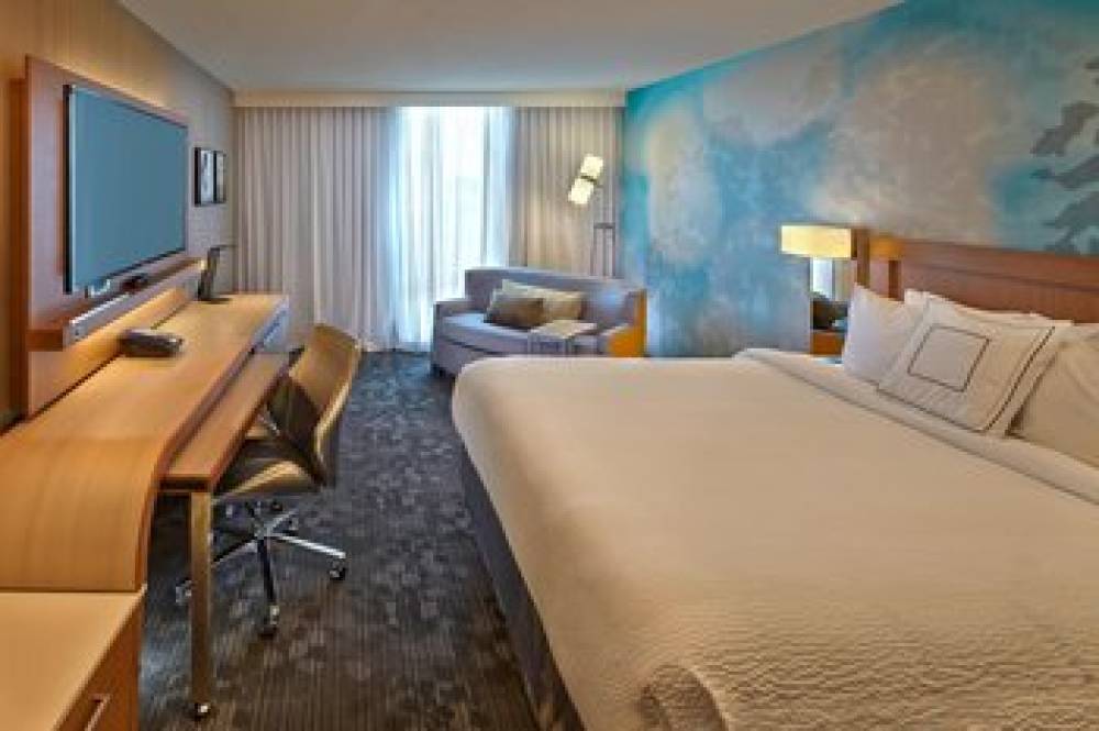 Courtyard By Marriott Philadelphia City Avenue 8