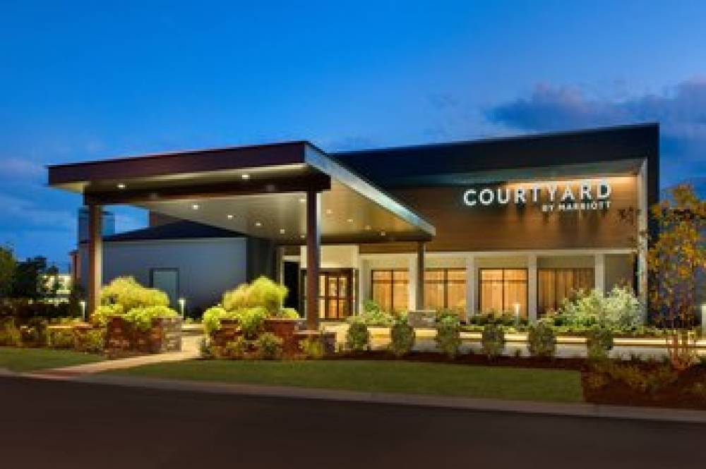 Courtyard By Marriott Philadelphia Devon Villanova 2