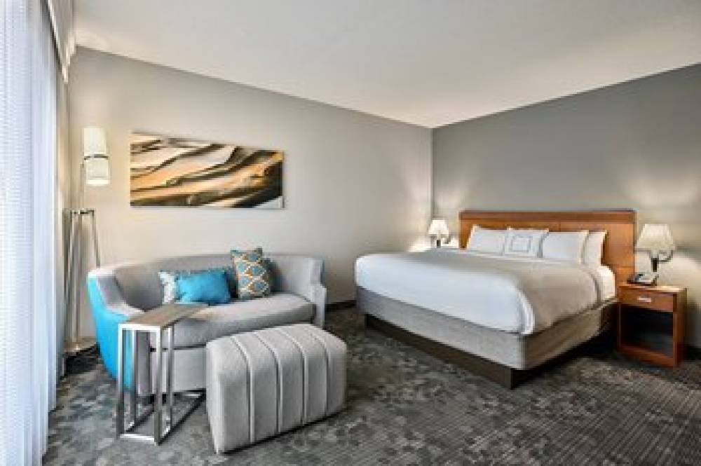 Courtyard By Marriott Philadelphia Langhorne 10