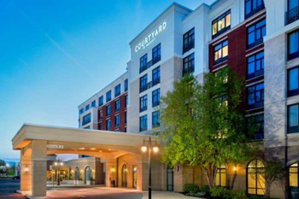 Courtyard By Marriott Philadelphia Lansdale 2