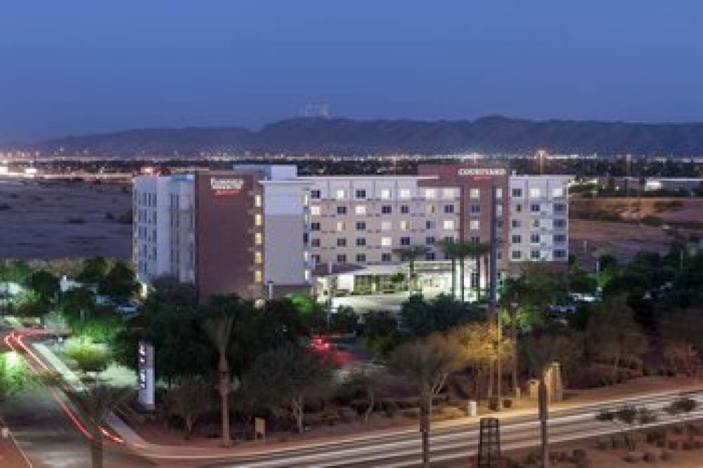 Courtyard By Marriott Phoenix Chandler Fashion Center 2