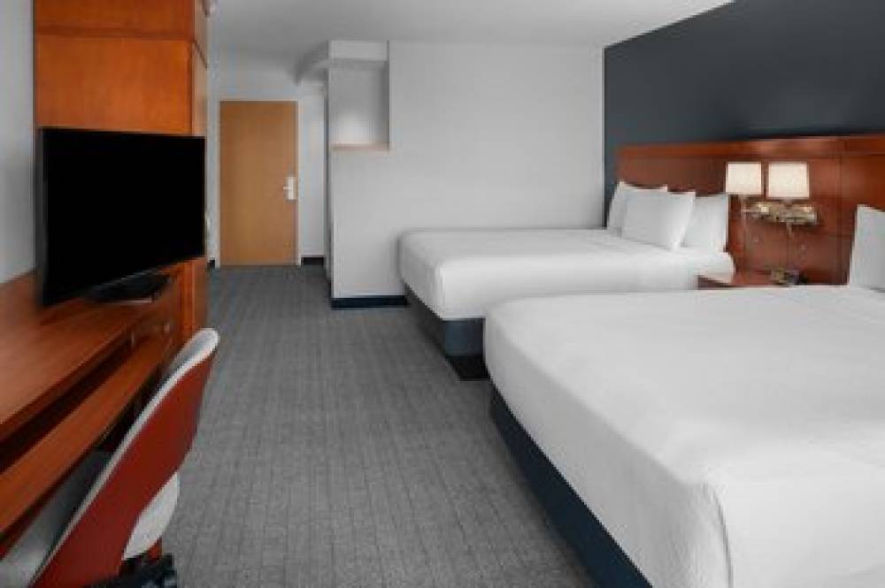 Courtyard By Marriott Phoenix West-Avondale 8