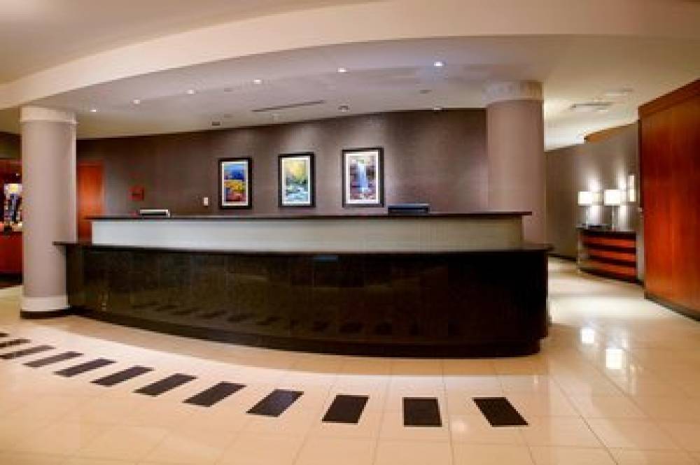 Courtyard By Marriott Pittsburgh Greensburg 3