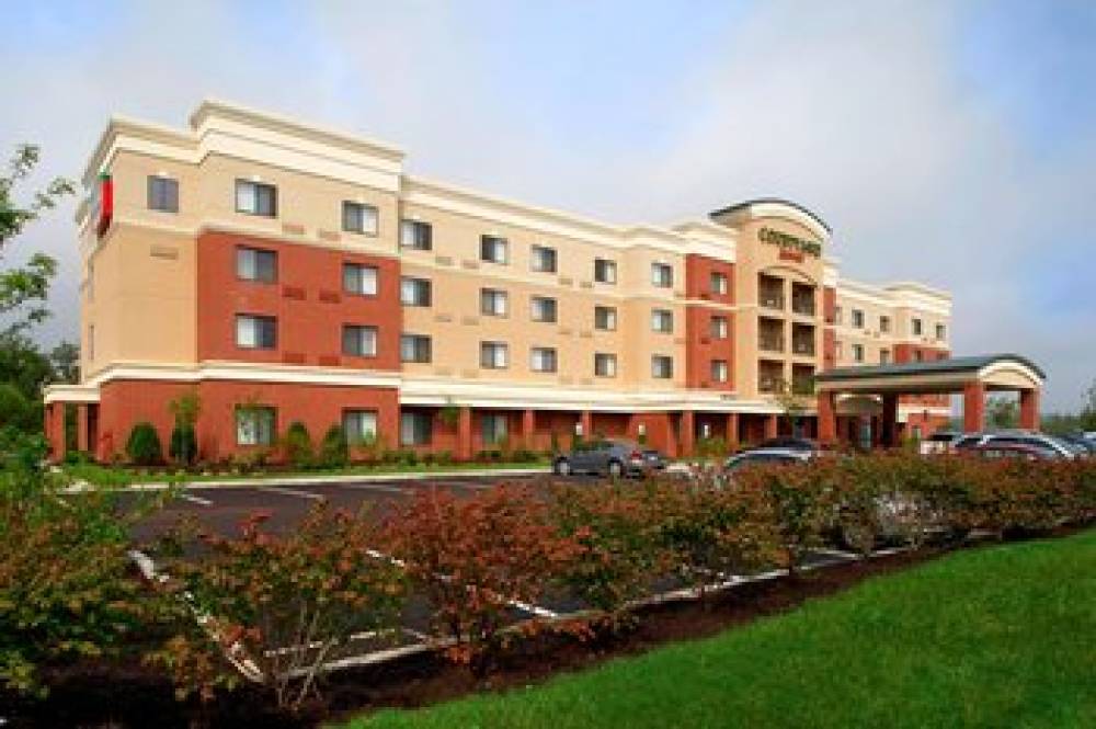 Courtyard By Marriott Pittsburgh Greensburg 2