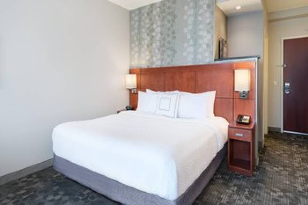 Courtyard By Marriott Pittsburgh Washington Meadow Lands 10