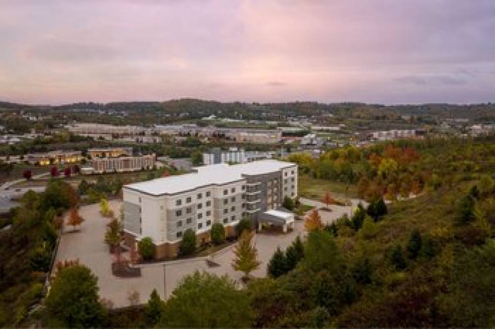 Courtyard By Marriott Pittsburgh Washington Meadow Lands 2