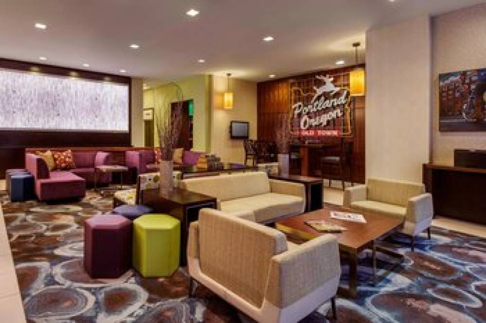 Courtyard By Marriott Portland City Center 5