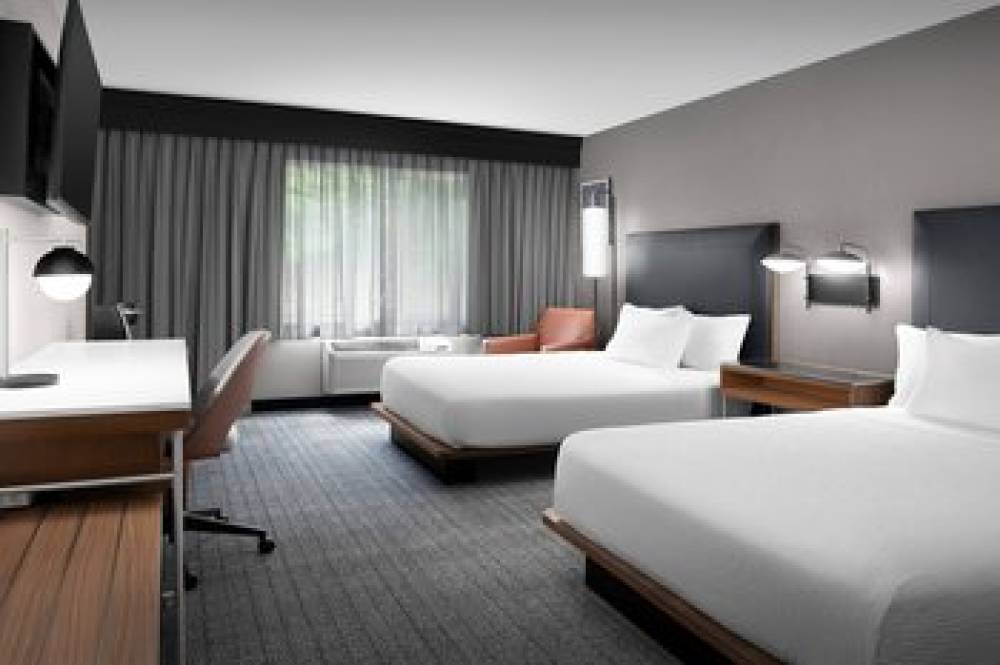 Courtyard By Marriott Portland Tigard 8