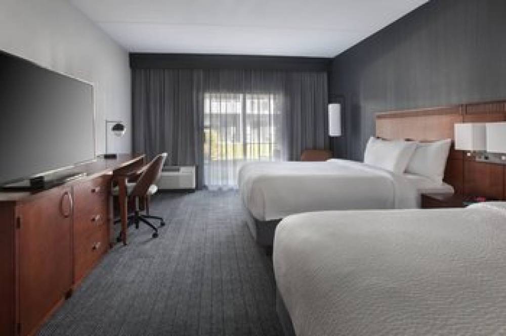 Courtyard By Marriott Poughkeepsie 5