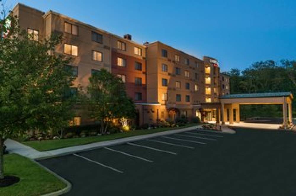 Courtyard By Marriott Providence Lincoln 1