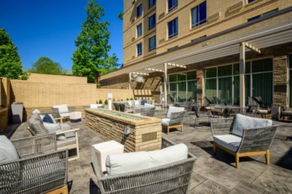 Courtyard By Marriott Raleigh Cary Crossroads 1