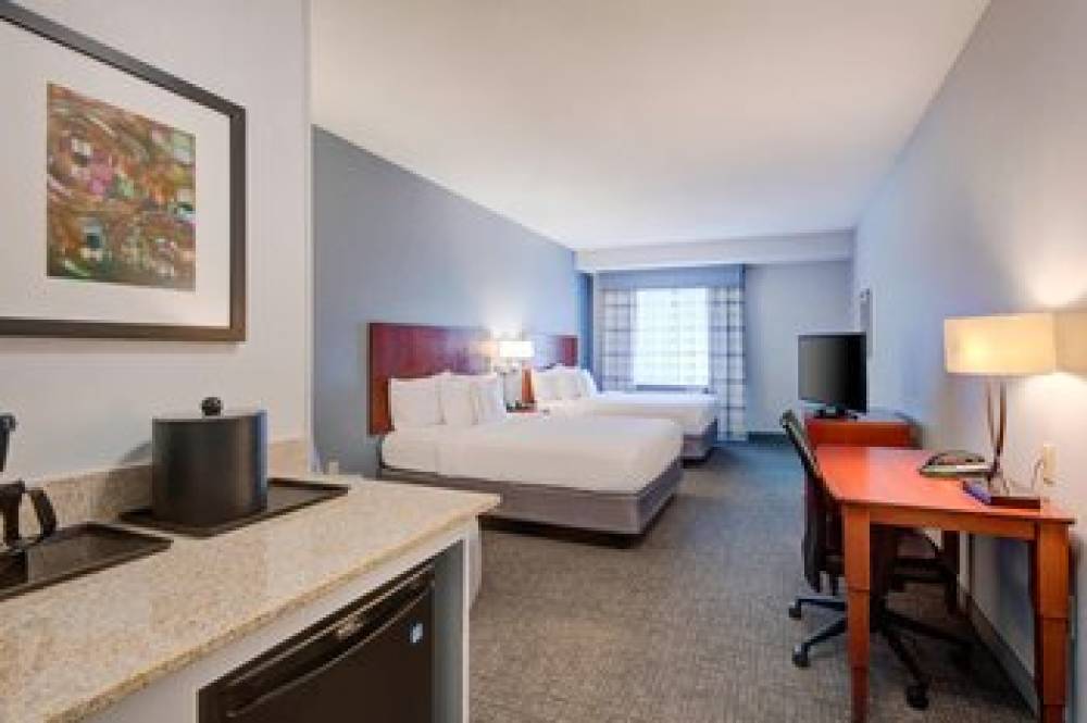 Courtyard By Marriott Raleigh Crabtree Valley 8