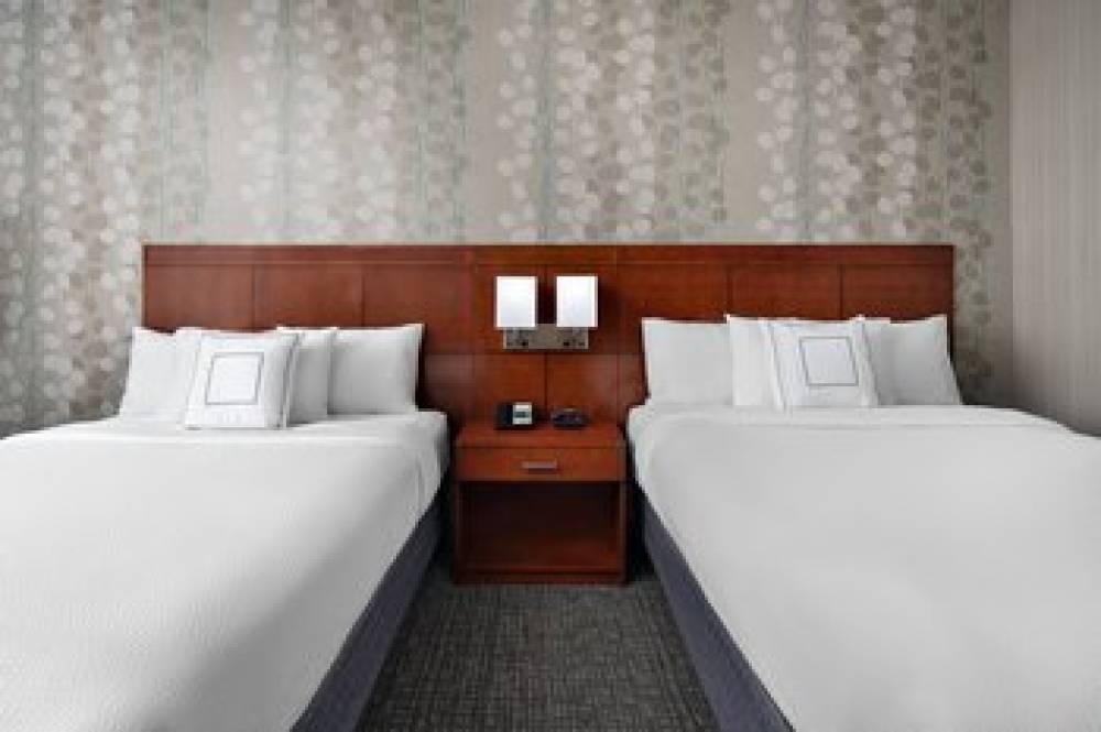 Courtyard By Marriott Raleigh North-Triangle Town Center 10