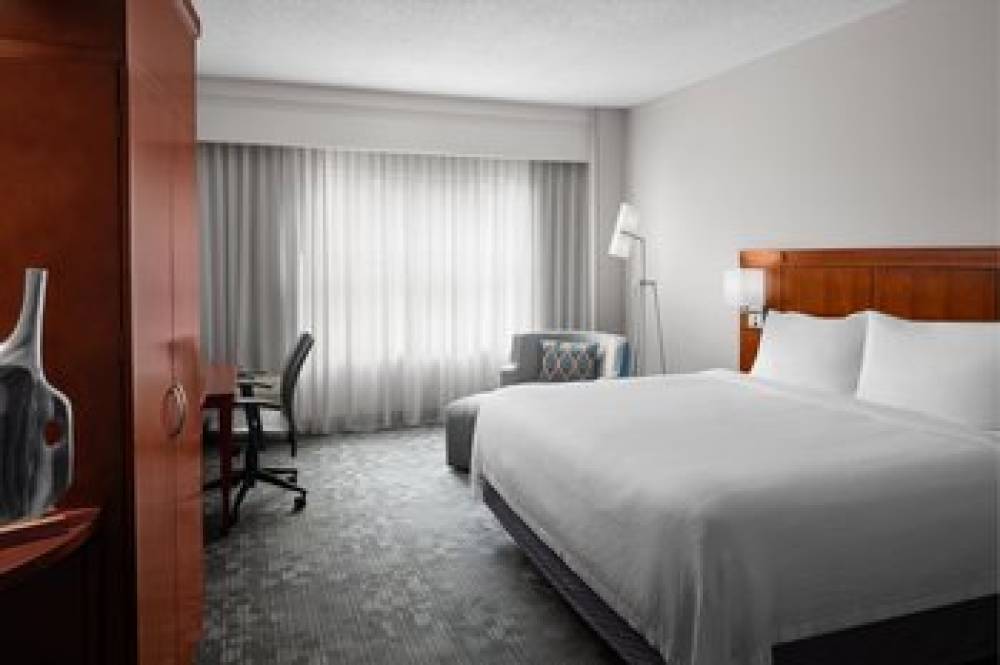 Courtyard By Marriott Reading Wyomissing 9