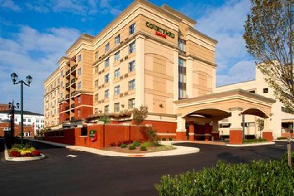 Courtyard By Marriott Reading Wyomissing 2