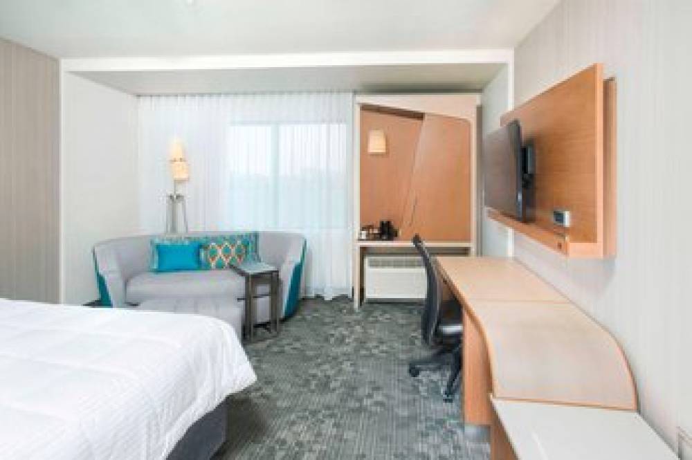 Courtyard By Marriott Redwood City 10