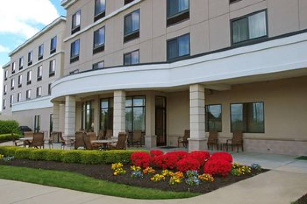 Courtyard By Marriott Republic Airport Long Island Farmingdale 5