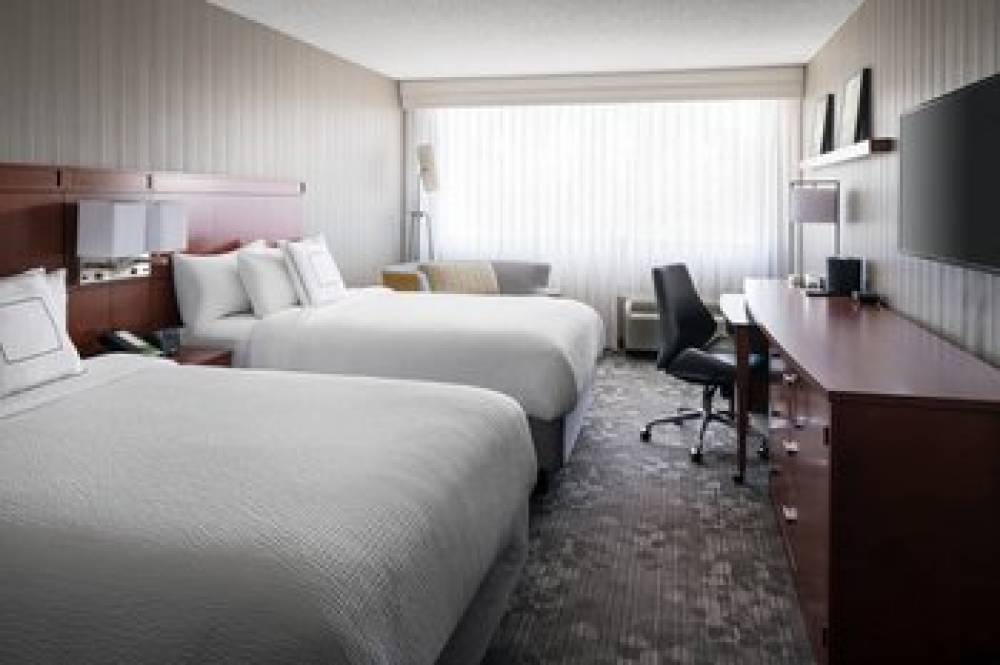 Courtyard By Marriott Richmond Berkeley 8