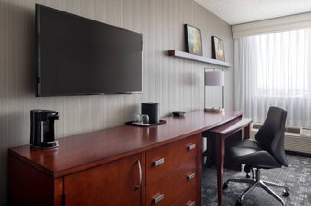 Courtyard By Marriott Richmond Berkeley 9