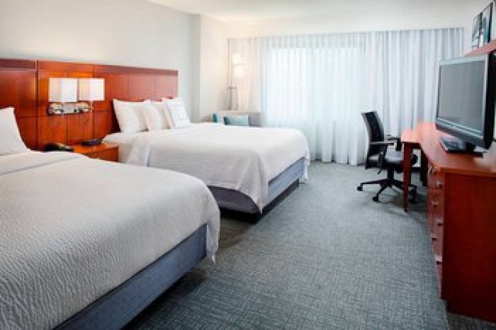 Courtyard By Marriott Roanoke Airport 6