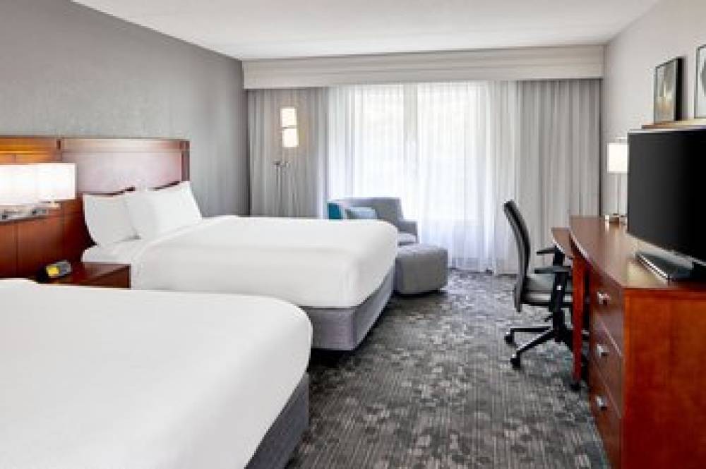 Courtyard By Marriott Rochester East-Penfield 7