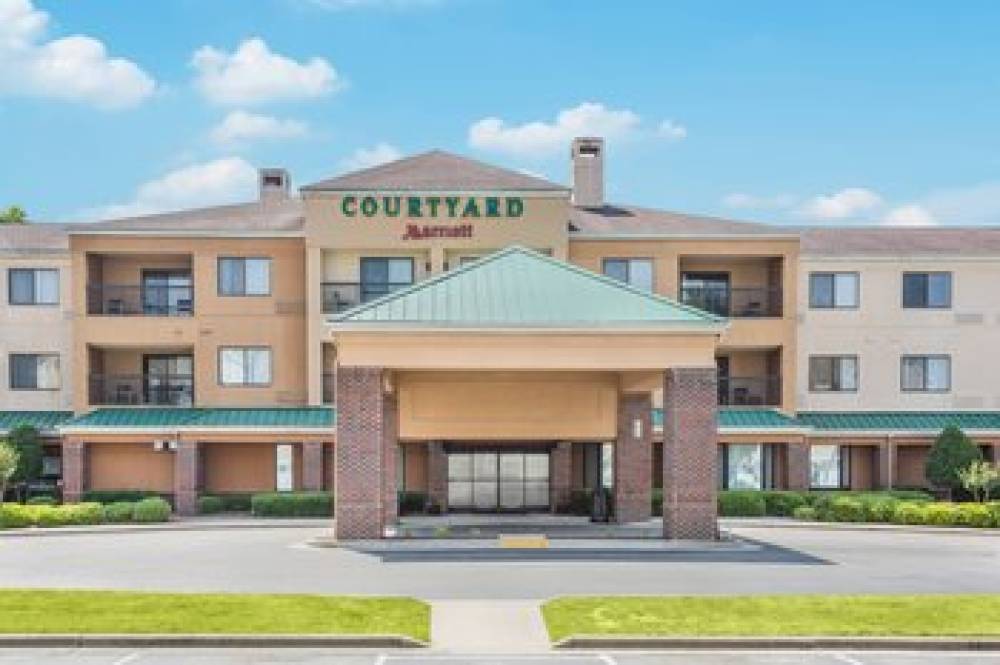 Courtyard By Marriott Rocky Mount 2