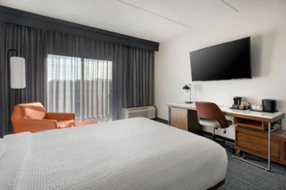 Courtyard By Marriott Rye 1