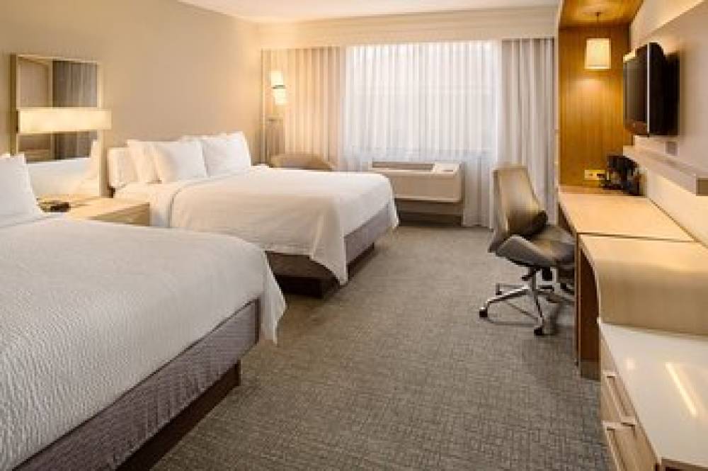 Courtyard By Marriott Sacramento Midtown 2