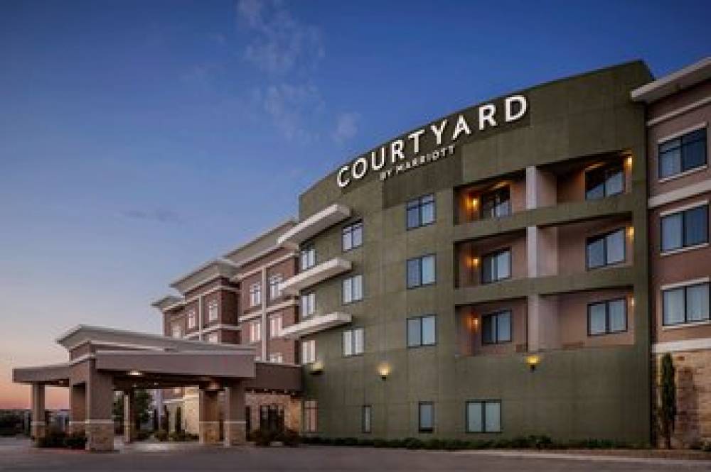 Courtyard By Marriott San Angelo 1