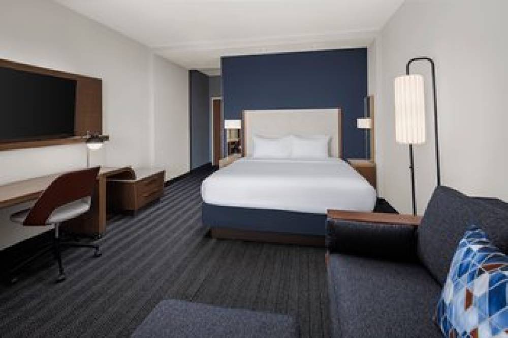 Courtyard By Marriott San Angelo 9