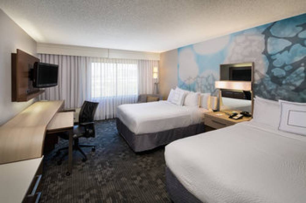 Courtyard By Marriott San Antonio Airport-North Star Mall 9