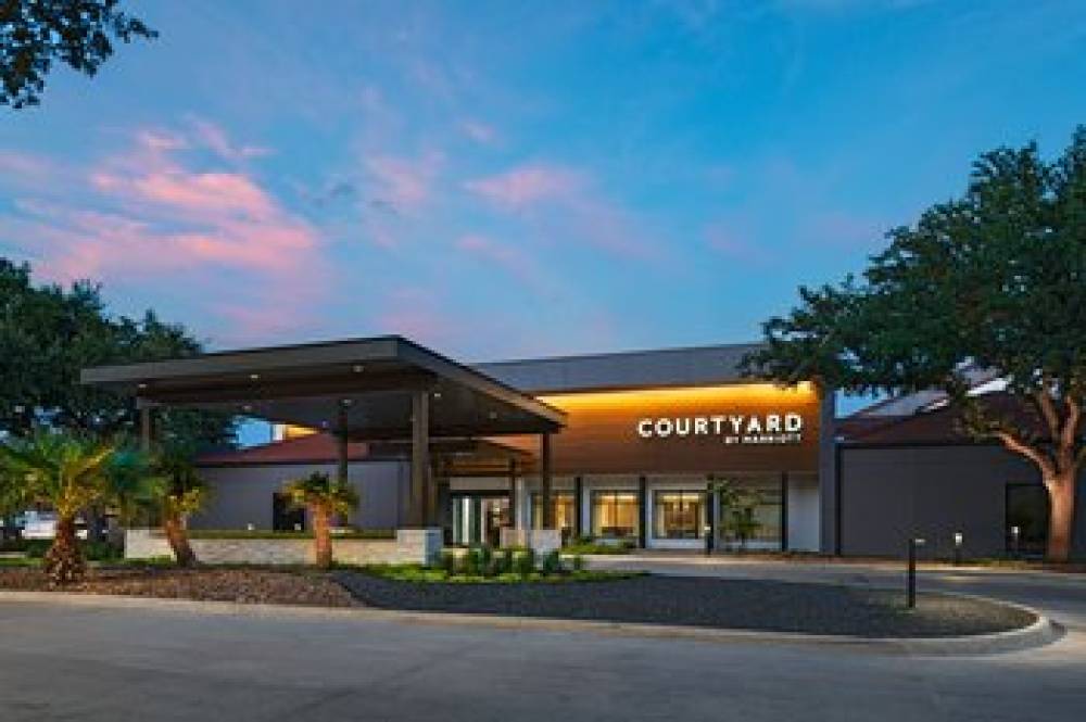 Courtyard By Marriott San Antonio Downtown Market Square 3