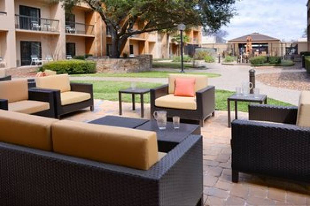 Courtyard By Marriott San Antonio Medical Center
