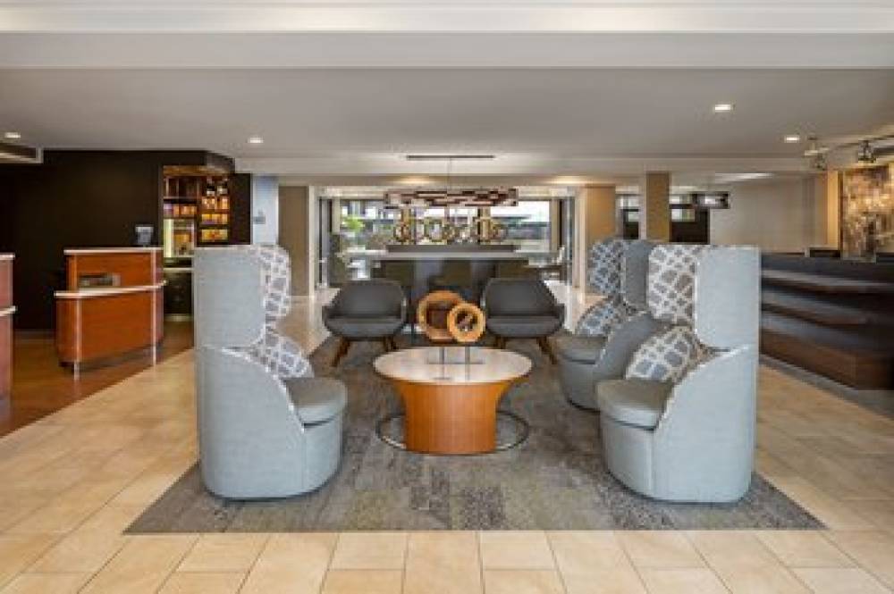 Courtyard By Marriott San Diego Del Mar Solana Beach 9