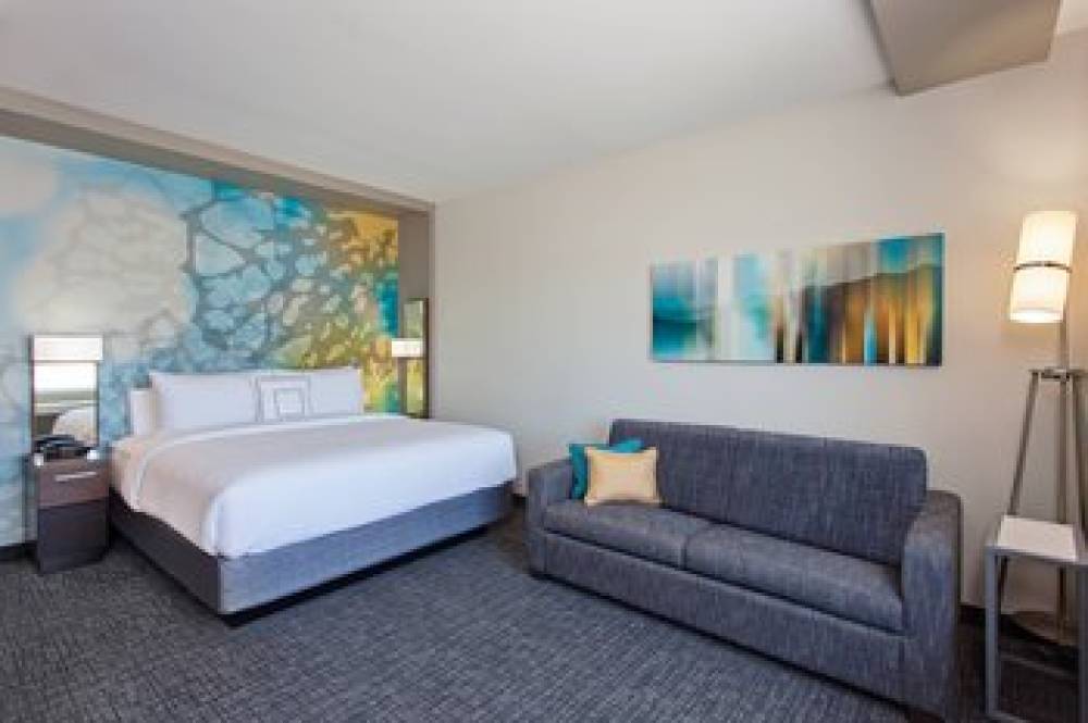 Courtyard By Marriott San Diego El Cajon 8