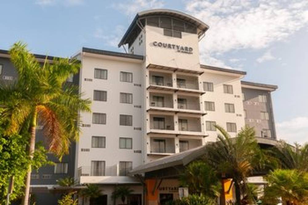 Courtyard By Marriott San Salvador 1