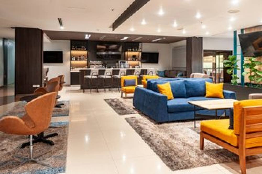 Courtyard By Marriott San Salvador