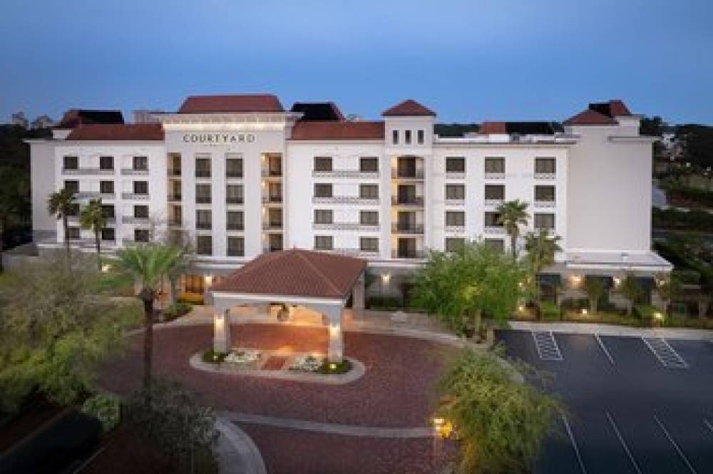 Courtyard By Marriott Sandestin At Grand Boulevard 2