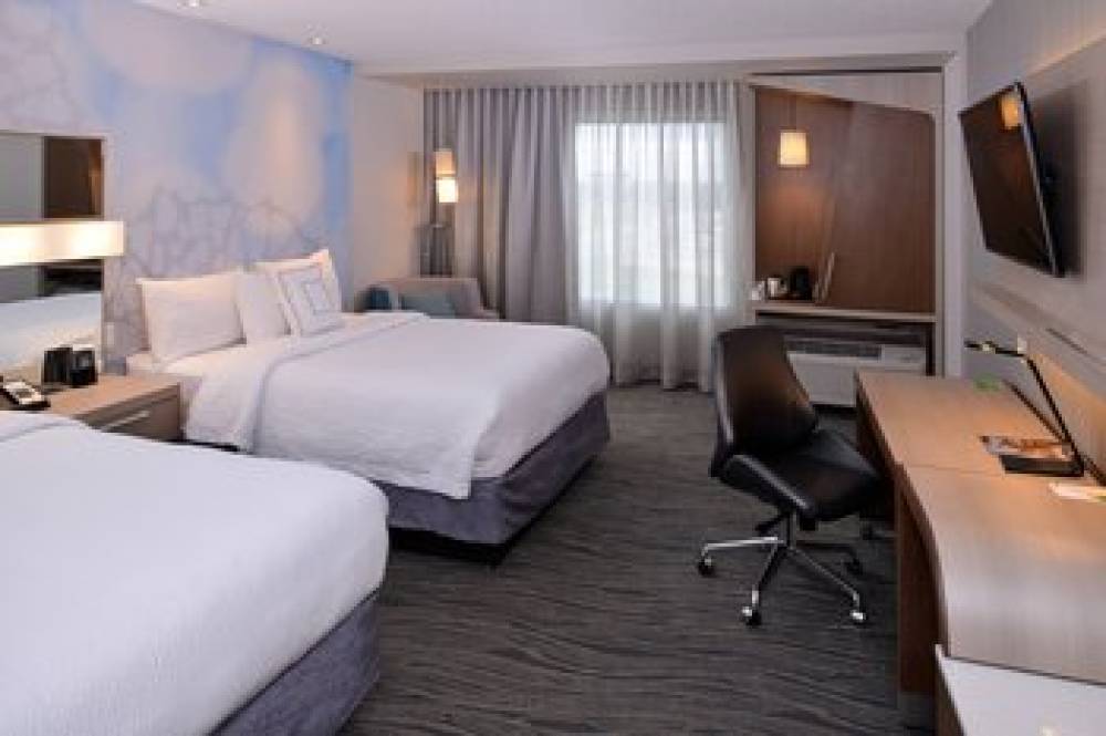 Courtyard By Marriott Saskatoon Airport 10