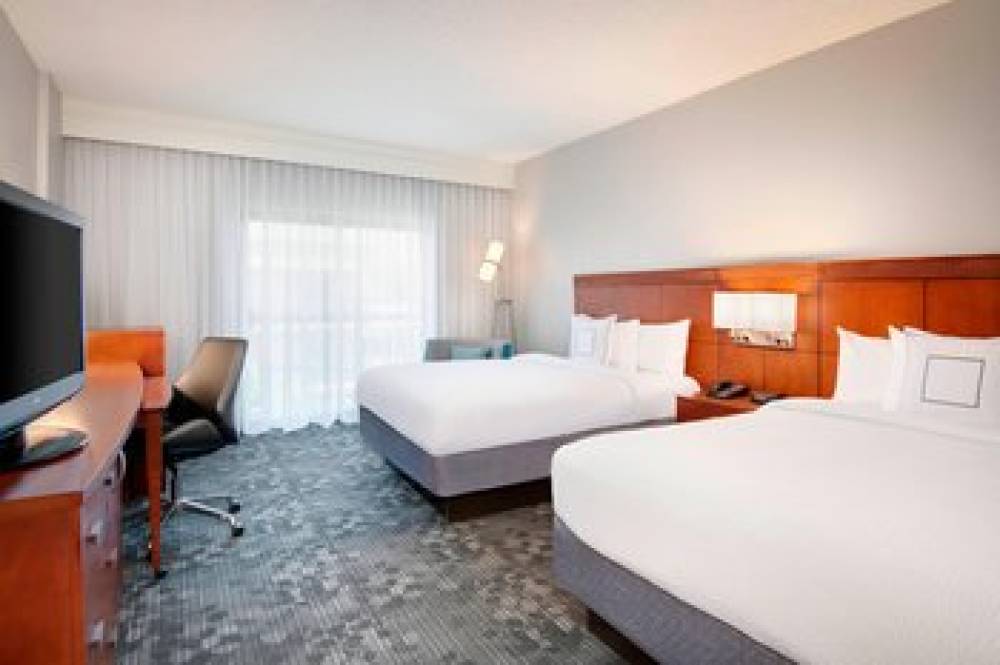 Courtyard By Marriott Savannah Midtown 6