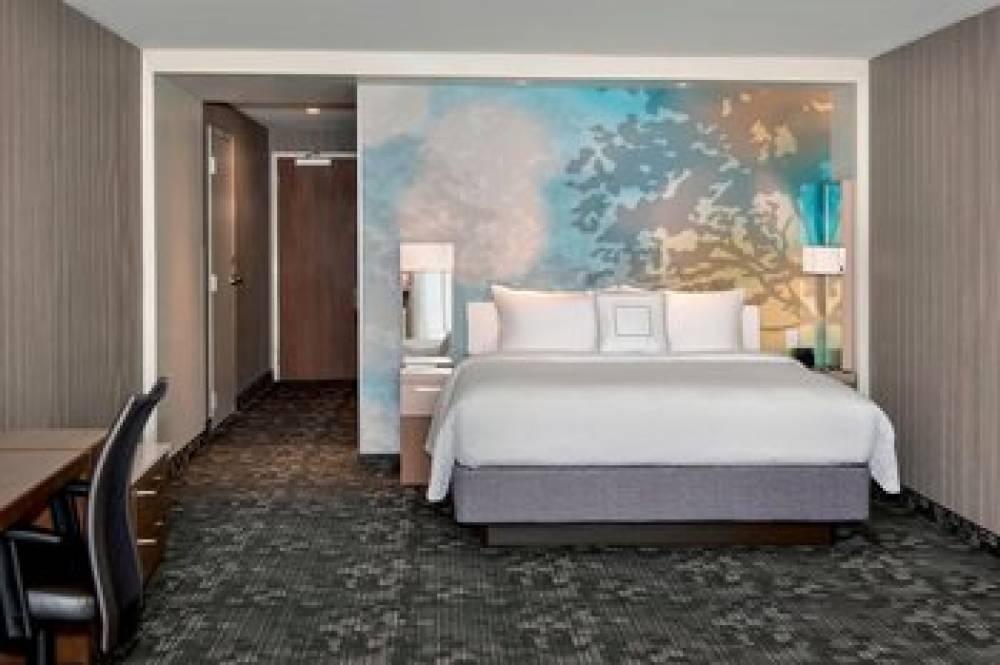 Courtyard By Marriott Schenectady At Mohawk Harbor 7