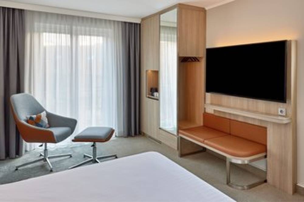 Courtyard By Marriott Schwerin 5