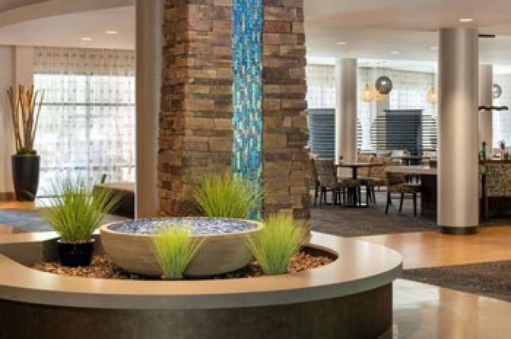 Courtyard By Marriott Scottsdale Salt River 6