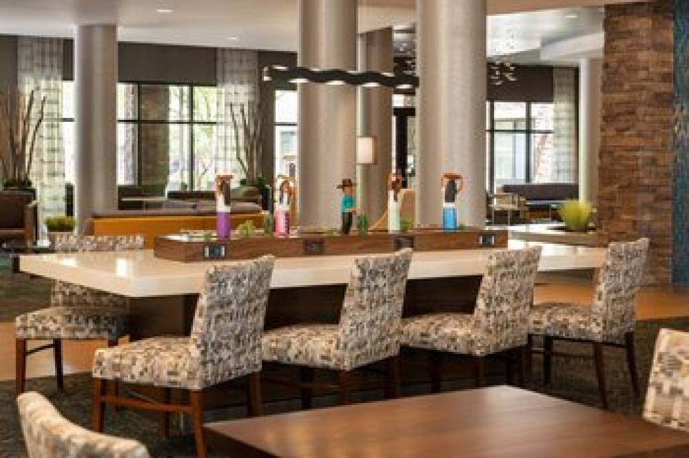 Courtyard By Marriott Scottsdale Salt River 5