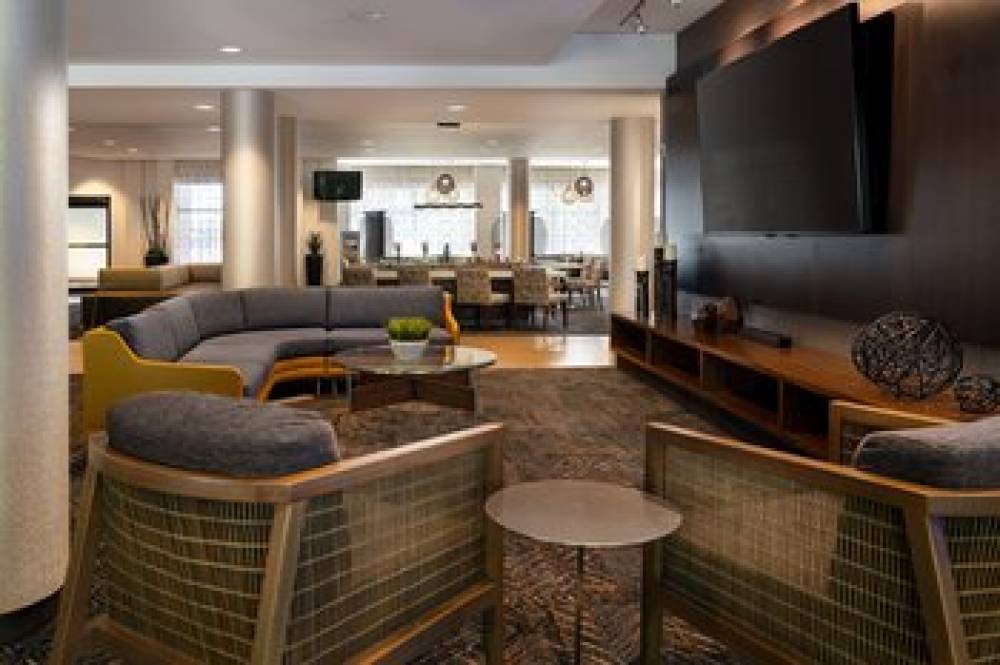 Courtyard By Marriott Scottsdale Salt River 4