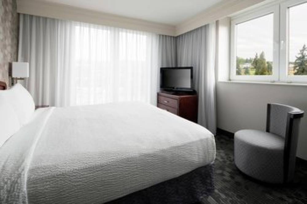 Courtyard By Marriott Seattle Federal Way 10