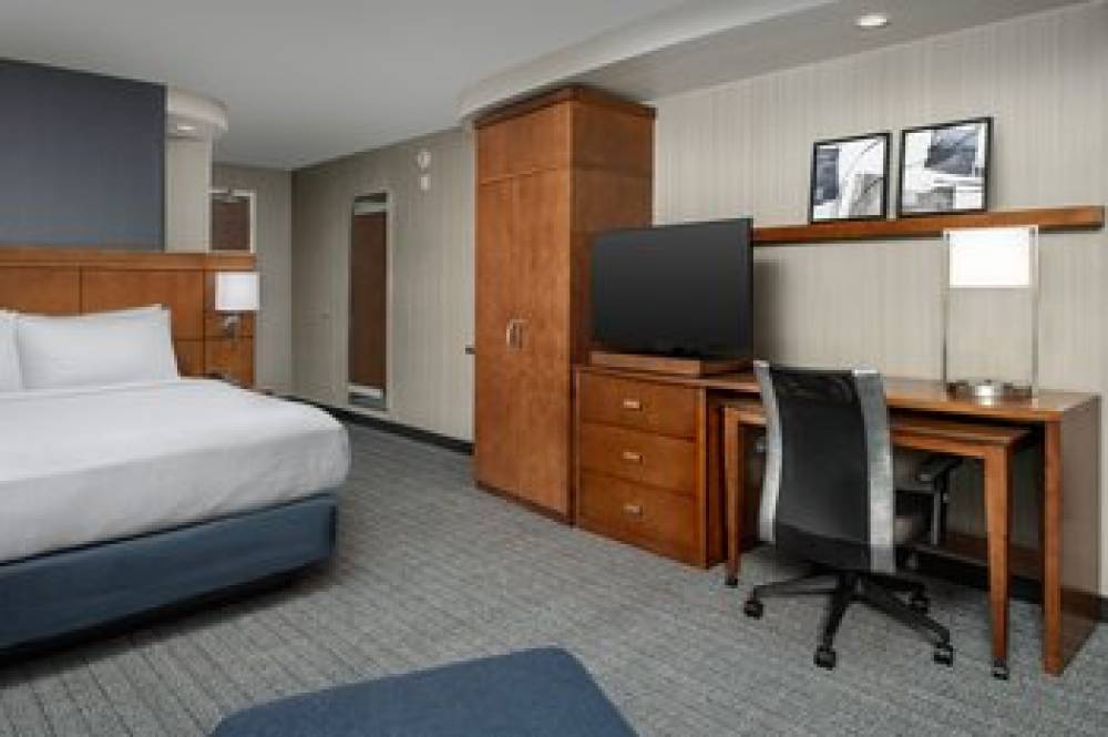 Courtyard By Marriott Seattle Kirkland 10