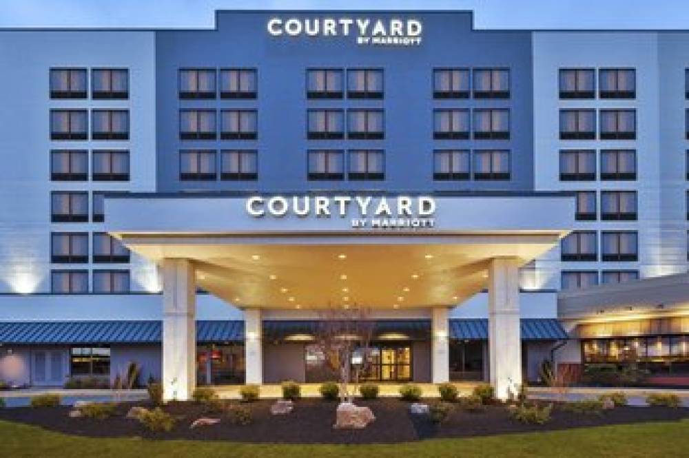 Courtyard By Marriott Secaucus Meadowlands 1