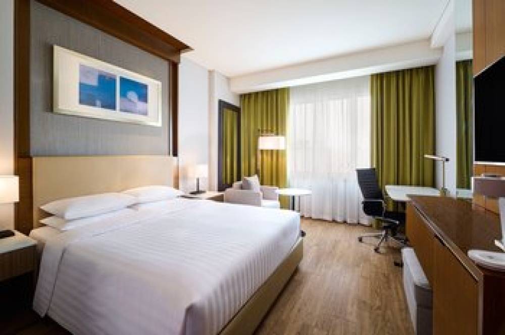 Courtyard By Marriott Seoul Times Square 10